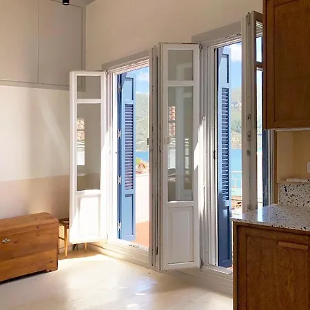 Giasemi House With Sea View *