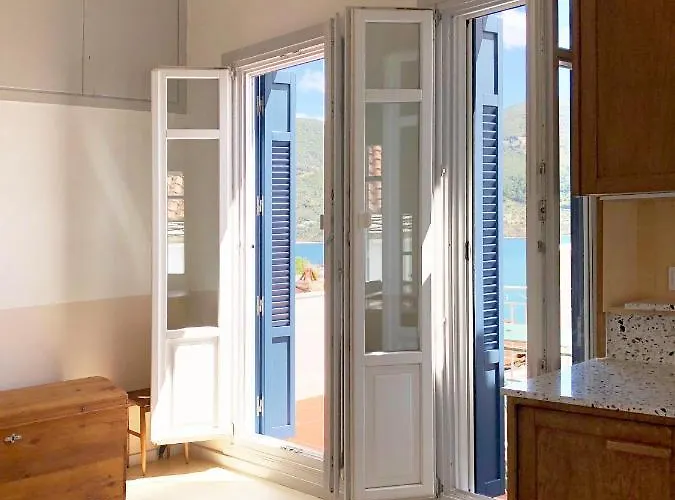 Giasemi House With Sea View *